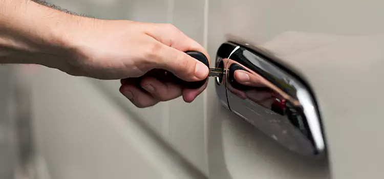 Why Choose Our Auto Locksmith Team in Geneva, IL?