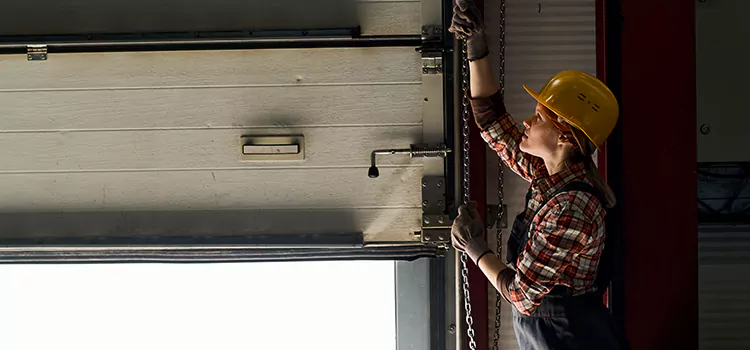 Addressing Common Garage Door Stoppage Issues in Geneva, IL