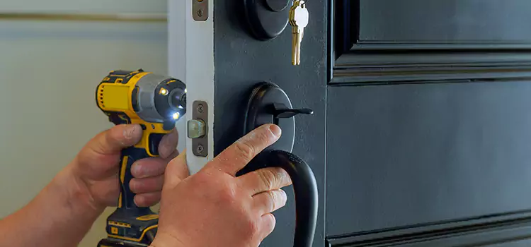 Commercial Door Lock Installation Geneva