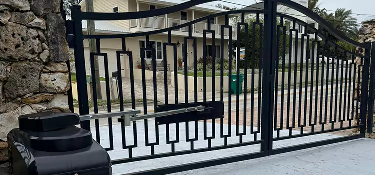 Swing Gate Opener with Keypad Geneva